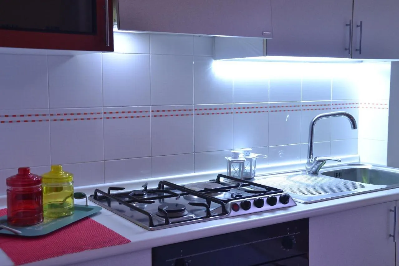 Apartments Di Salvo فورناري 0*,  إيطاليا